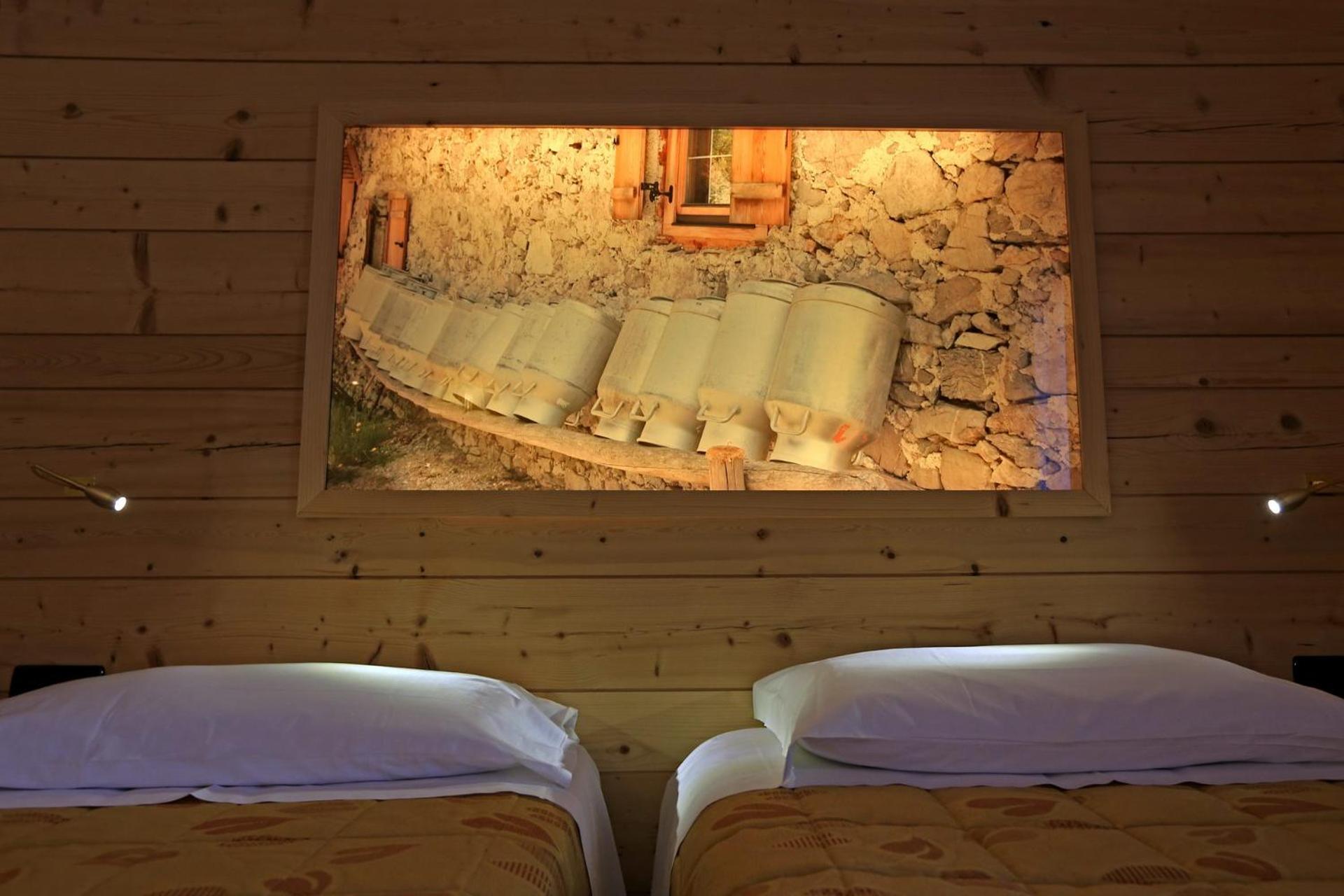 Hotel Ladina Campitello di Fassa Eksteriør billede