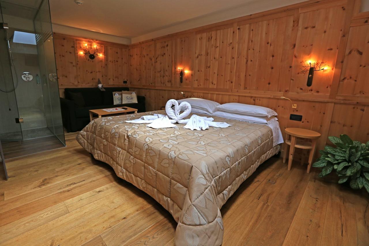 Hotel Ladina Campitello di Fassa Eksteriør billede